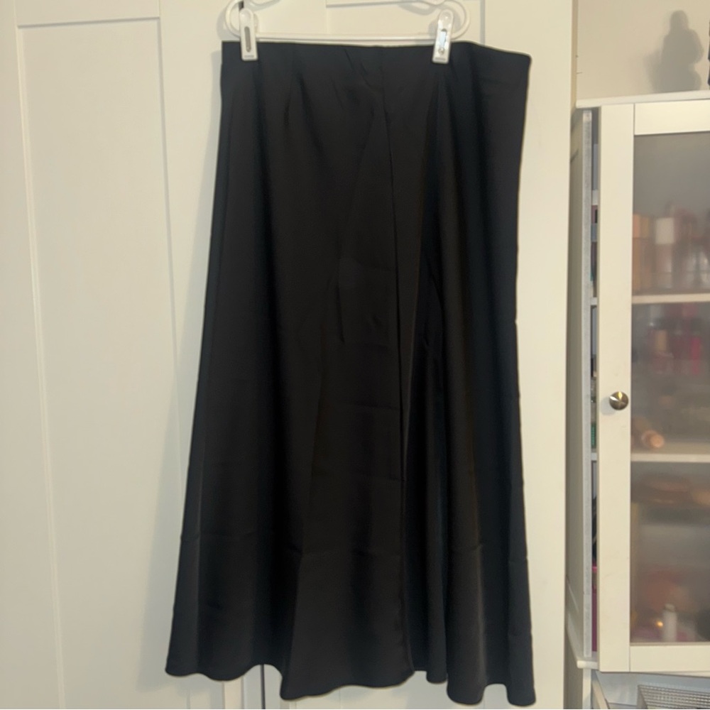 Old Navy Black Stretchy Maxi Skirt